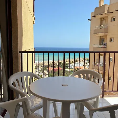 Vistas Y Confort En La Playa شقة تورّيفيِخا